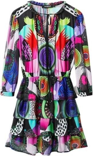 Desigual trapeze jurk met all over print en volant zwart/roze/rood/blauw/groen/wit